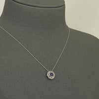 تعليقة الماس كراون فالنتاين ( عيار 18 )