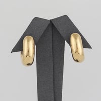 حلق ذهب بيضاوي ( عيار 18 )