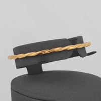 بنجرة ذهب مبرومة بلمعة ( عيار 21 )