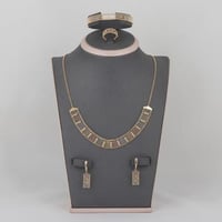 طقم كرات الذهب ( عيار 18 )