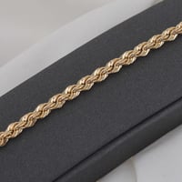 اسوارة ذهب مبروم كبيرة ( عيار 18 )