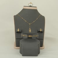 طقم ذهب الفصوص ( عيار 21 )