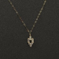 عقد ذهب معين ( عيار 18 )