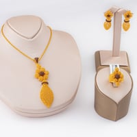 طقم ذهب ورود الأسطورة (عيار 21)