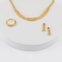 طقم ذهب الضفائر المبرومة (عيار 18)