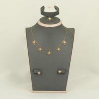 طقم ذهب فلاورز ( عيار 21 )