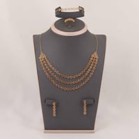 طقم ذهب الورود ثلاث أدوار ( عيار 21 )