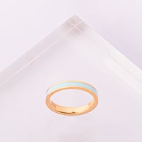 دبلة ذهب باللون السماوي ( عيار 21 )