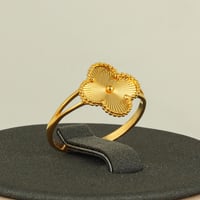 طقم ذهب الزهرة ( عيار 21 )