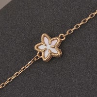 اسوارة ذهب النجوم باللون الأبيض ( عيار 18 )