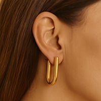 حلق ذهب مقوس ( عيار 18 )