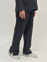 جاكت نسائي مع سكراب لون رصاصي