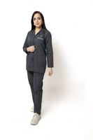 زي كلية التقنية نسائي