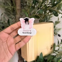 بروش سينيور اجنة الفراشة مثلث