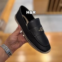 شوز كوتش مقاس ٣٧