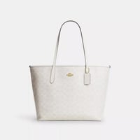حقيبة كوتش City Tote