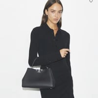 شنطه توري بورش الحجم الوسط