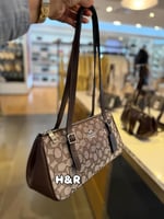 شنطه كوتش - Asher