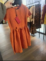 فستان كالرولينا هريرا