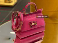 شنطة دولتشي اند غبانا الحجم سمول