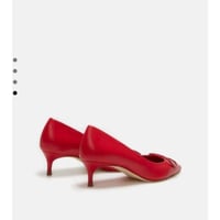 شوز كارولينا هريرا Ch