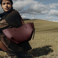 حقيبه بولين ميني Cyme EDITION TEXTURED BLACK CHERR...