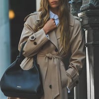 شنطه دكني الحجم الوسط