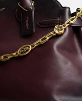 اكسسوار كوتش bag charm