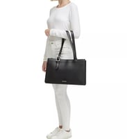 حقيبه كالفن كلاين