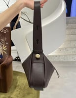 جديد توري بورش الحجم الكبير