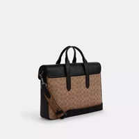 شنطه لابتوب كوتش