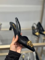 شوز فرزاتشي الكعب الصغير
