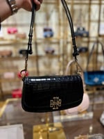 شنطة توري بورش