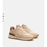 شوز كارولينا هريرا Ch