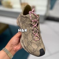 سنيكرز قوتشي