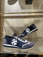 شوز توري بورش