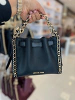 شنطة مايكل كورس