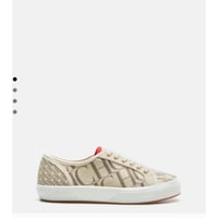 شوز كارولينا هريرا Ch