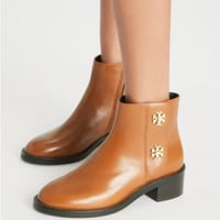 حذاء توري بورش