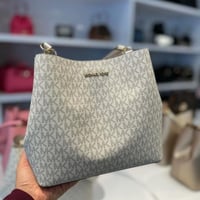 حقيبة مايكل كورس