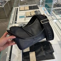 مارك جاكوبس -الحجم الكبير