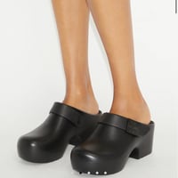 شوز توري بورش