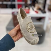 شوز مايكل كورس