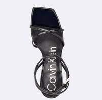 شوز كالفن كلاين