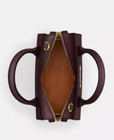 حقيبة كوتش الحجم الكبير