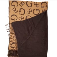 سكارف قيس GUESS 2024