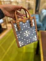 توري بورش الحجم ميني