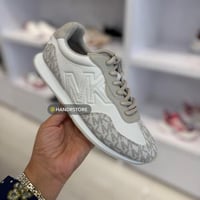 شوز مايكل كورس