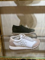 شوز توري بورش