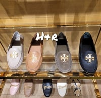 حذاء توري بورش